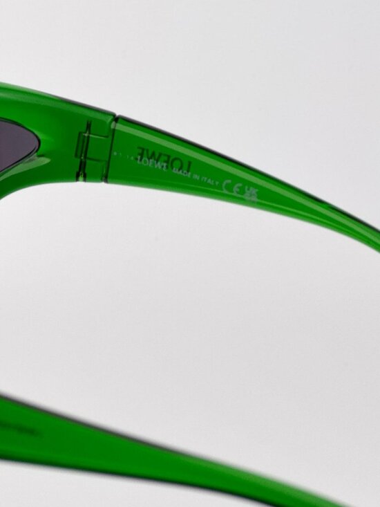 Loewe x PAULA\'S IBIZA Men Sunglasses – Transparent Dark Green/Smoke LW40143U 98A